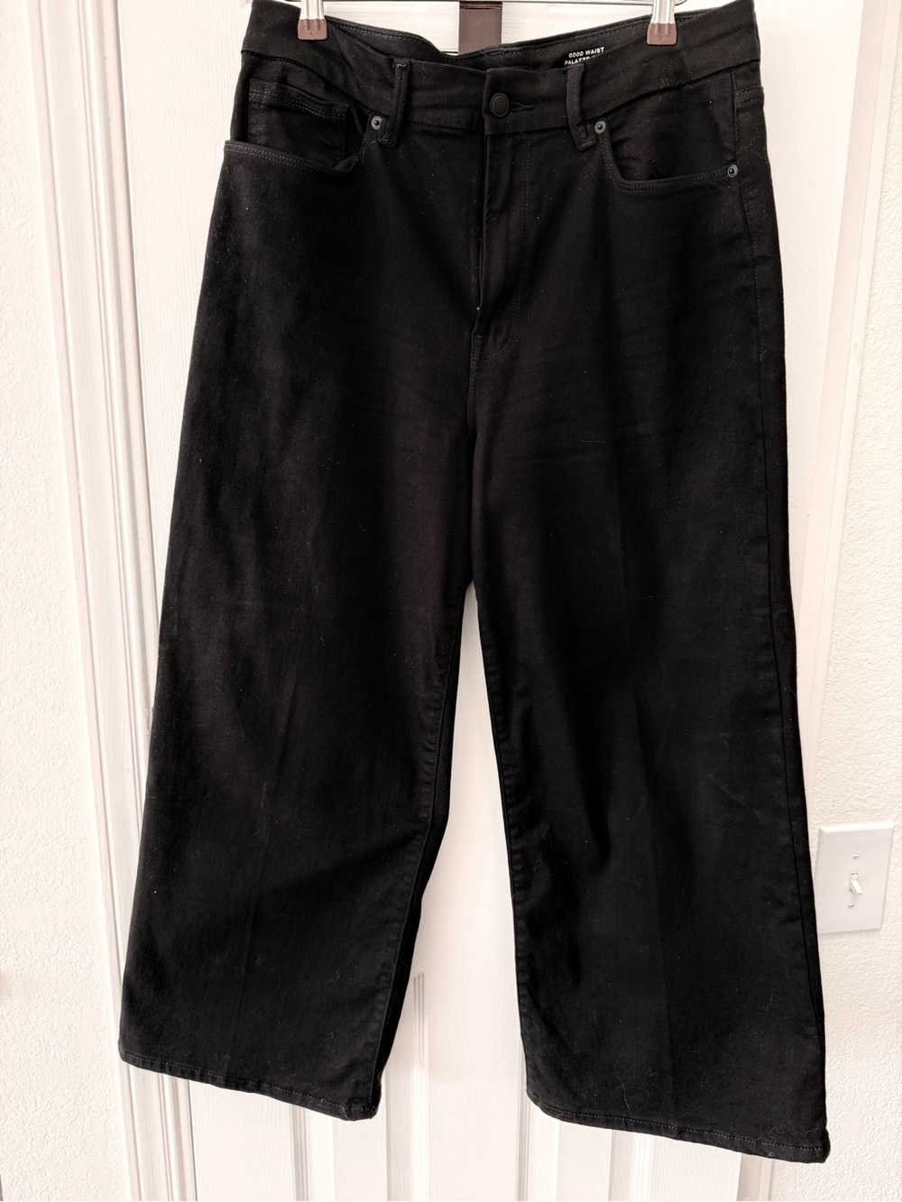 Good American- Good Waist Palazzo Crop Denim